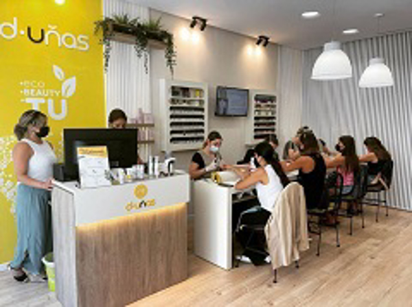 Franquicia D-uñas Franquicia D-uñas