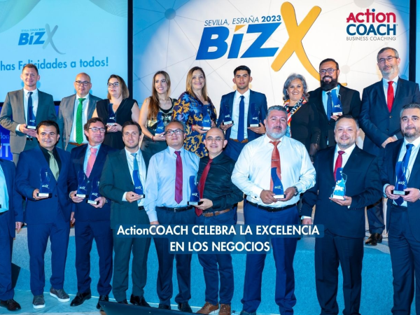 ActionCOACH celebra la excelencia en negocios en de la convención BizX Sevilla
